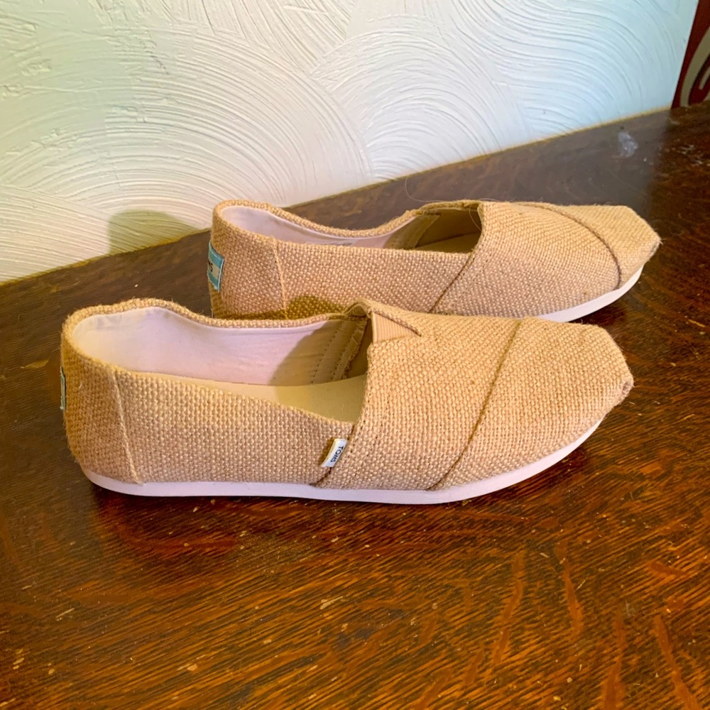 Brand new canvas Toms!